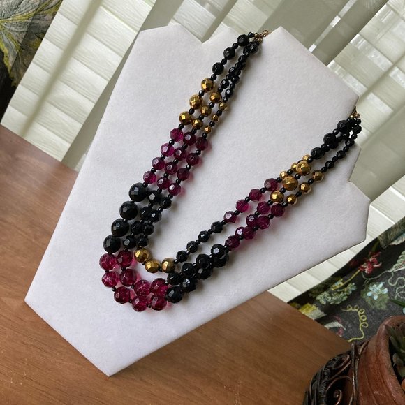 Gorgeous Vintage 3 Strands Beaded Choker - Picture 2 of 3